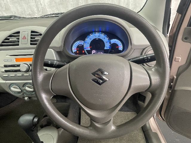 Suzuki ALTO 2014-11 28615-16