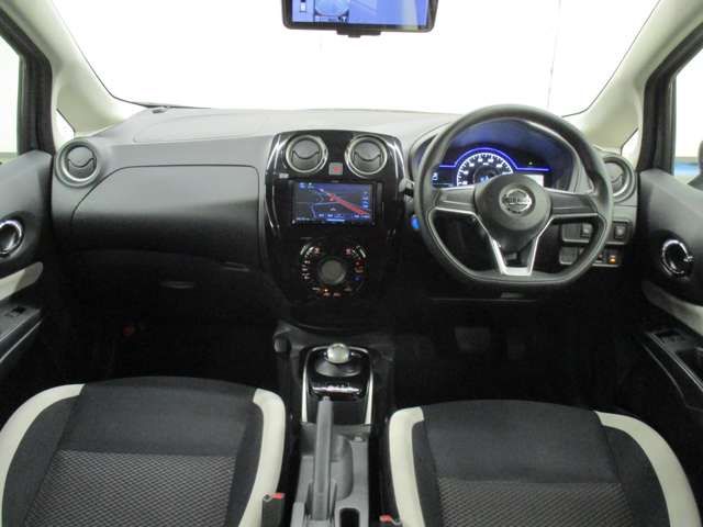 Nissan NOTE 2018-10 26841-4