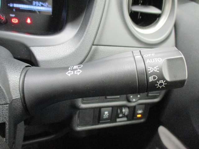 Nissan NOTE 2018-10 26841-16
