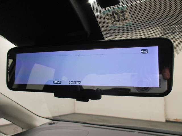 Nissan NOTE 2018-10 26841-7