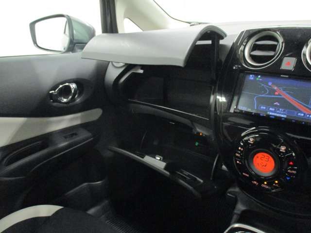 Nissan NOTE 2018-10 26841-19