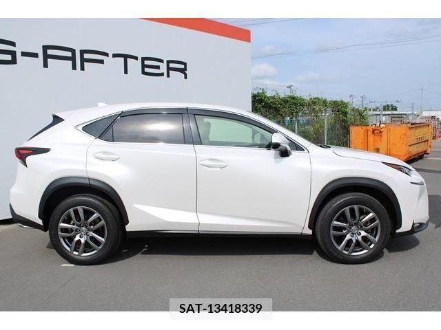 Lexus NX 2015-07 275615-6