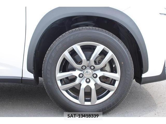 Lexus NX 2015-07 275615-11