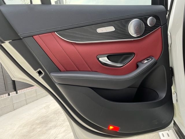 Mercedes Benz GLC-CLASS 2019-11 185371-29