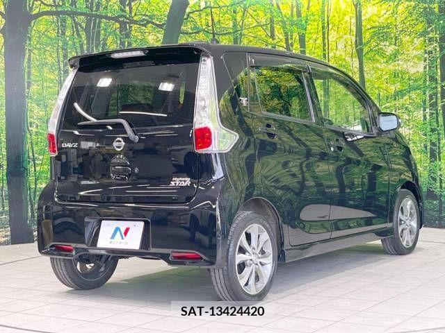 Nissan DAYZ 2013-08 387720-17