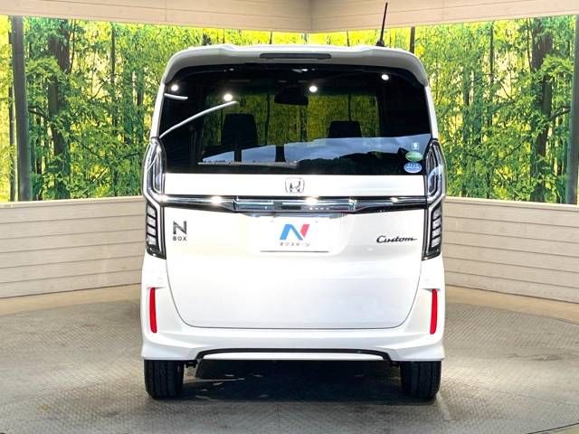 Honda N BOX CUSTOM 2017-09 181976-15