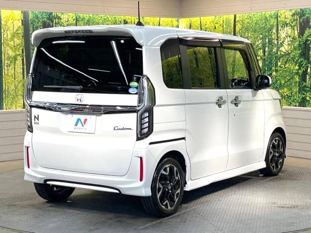 Honda N BOX CUSTOM 2017-09 181976-17