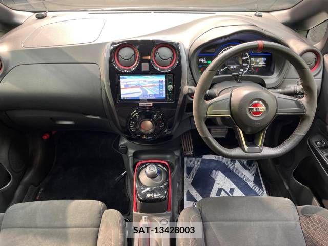 Nissan NOTE 2017-06 213383-1