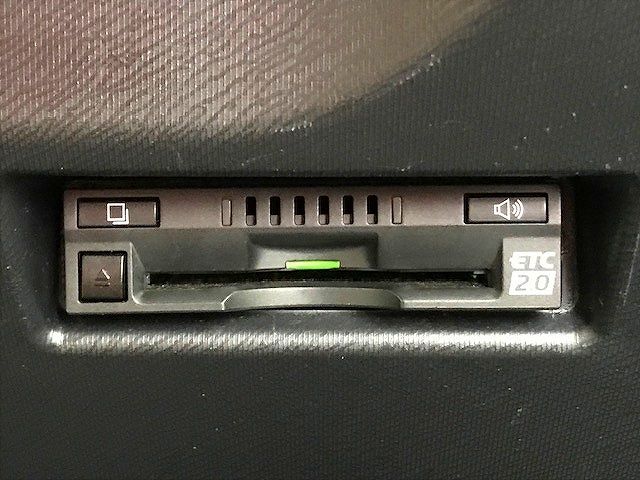 Toyota AQUA 2016-09 27618-22