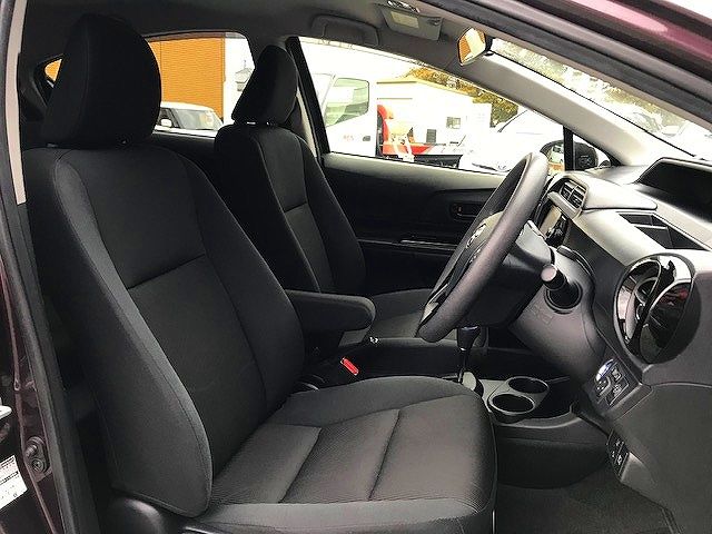 Toyota AQUA 2016-09 27618-3