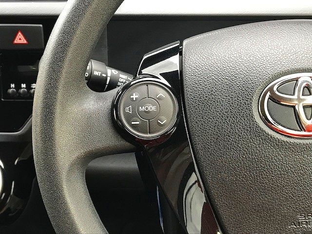 Toyota AQUA 2016-09 27618-5