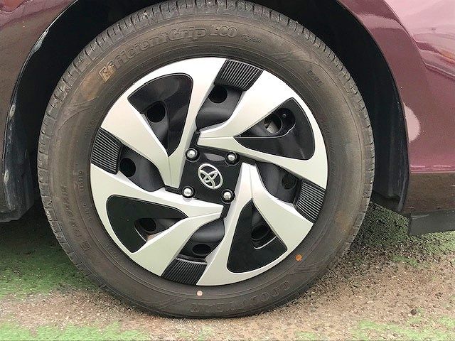 Toyota AQUA 2016-09 27618-26