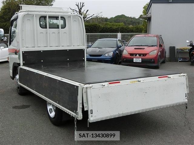 Mitsubishi CANTER 2016-03 294464-9