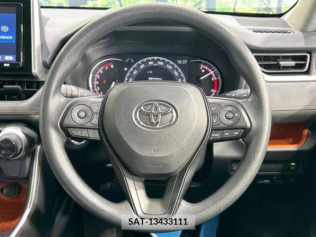 Toyota RAV4 2019-07 217856-11