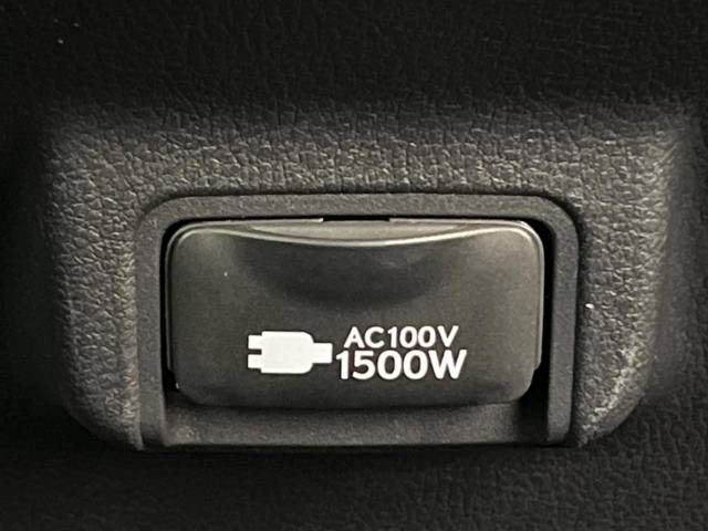 Lexus UX 2019-07 23077-7