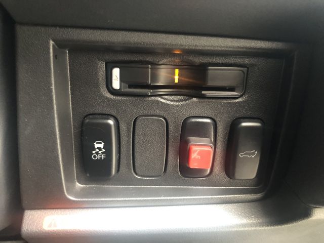 Mitsubishi DELICA D5 2013-03 21868-6