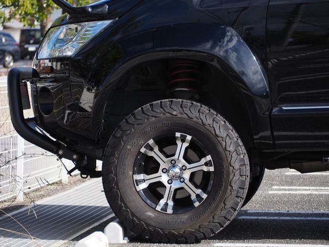 Mitsubishi DELICA D5 2007-03 184230-9