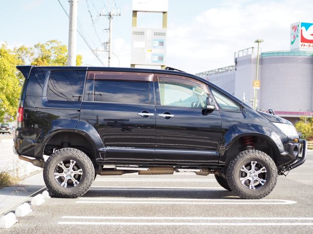 Mitsubishi DELICA D5 2007-03 184230-5