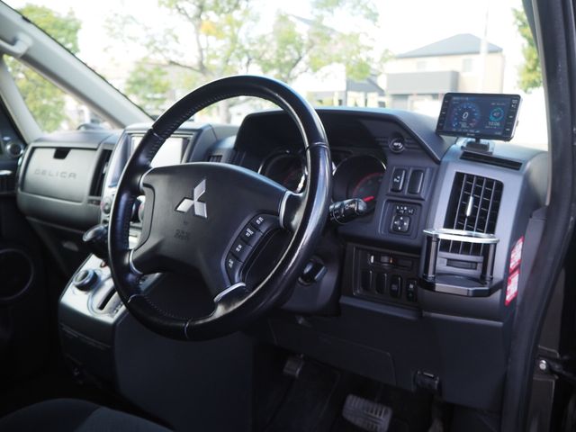 Mitsubishi DELICA D5 2007-03 184230-1