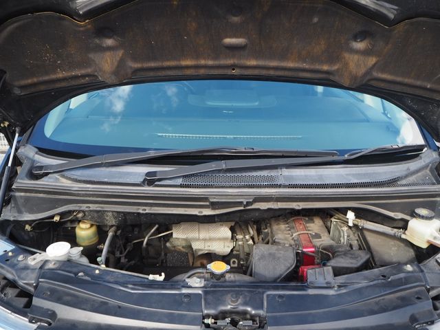 Mitsubishi DELICA D5 2007-03 184230-25
