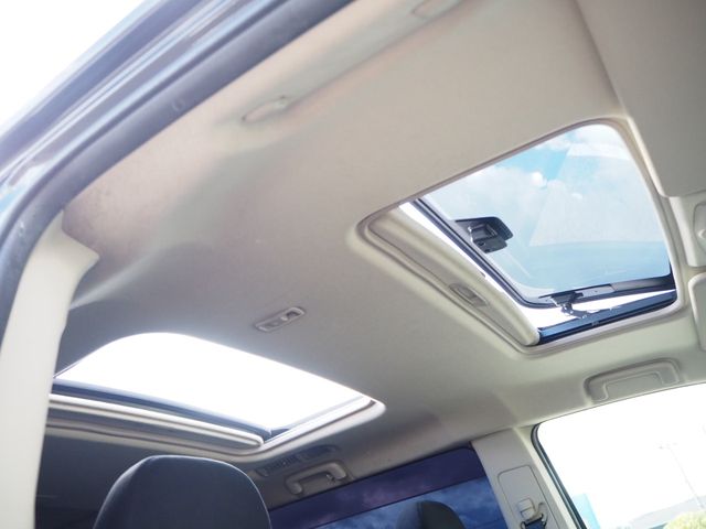 Mitsubishi DELICA D5 2007-03 184230-19