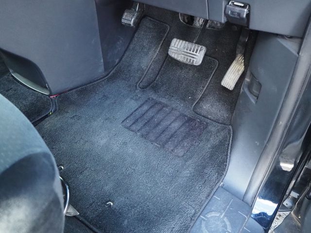 Mitsubishi DELICA D5 2007-03 184230-17