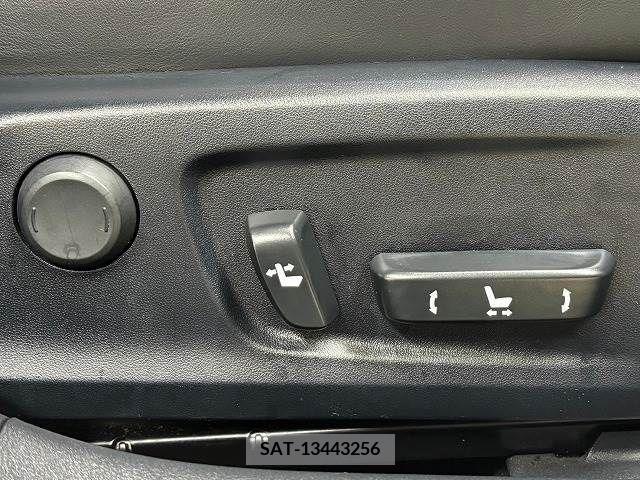 Lexus IS 2017-08 353986-4