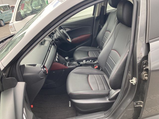 Mazda CX-3 2018-03 11636-19