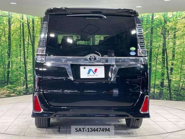 Toyota VOXY 2020-04 289010-15
