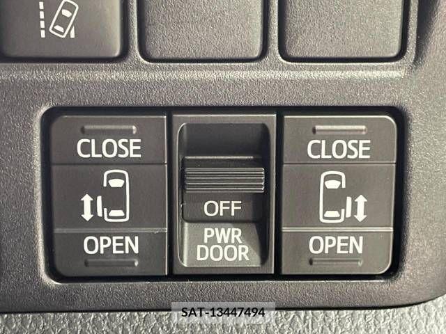Toyota VOXY 2020-04 289010-4