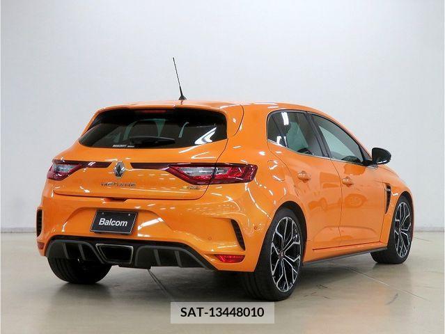 Renault MEGANE 2019-03 334946-1