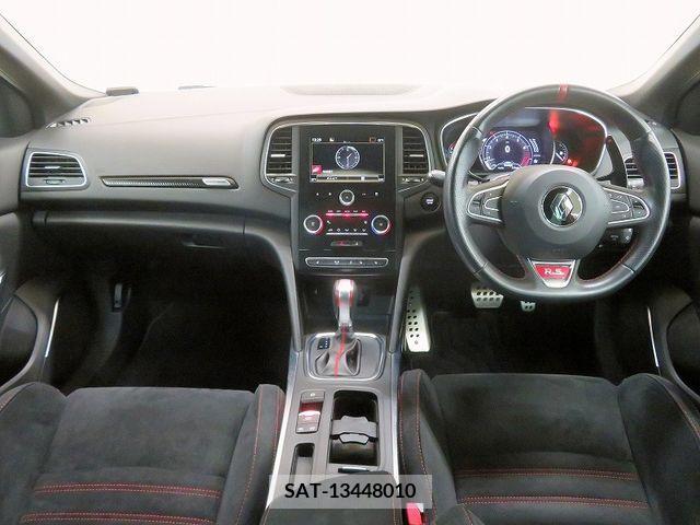 Renault MEGANE 2019-03 334946-2