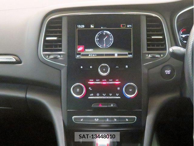 Renault MEGANE 2019-03 334946-3