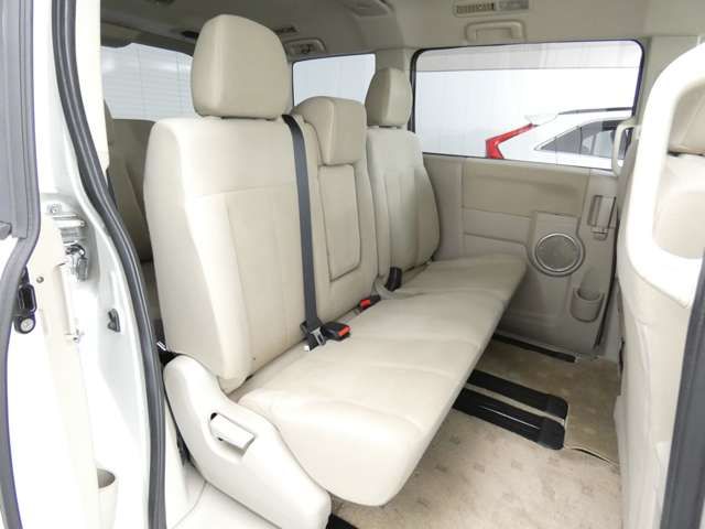 Mitsubishi DELICA D5 2016-08 28035-6
