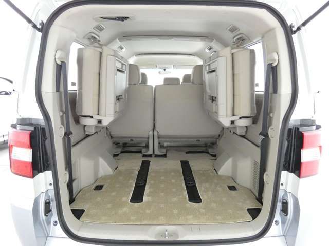 Mitsubishi DELICA D5 2016-08 28035-9