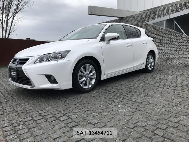 Lexus CT 2015-08 232416-1