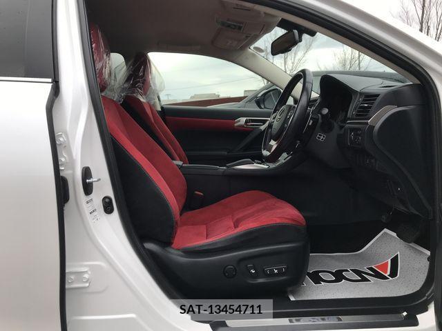 Lexus CT 2015-08 232416-8