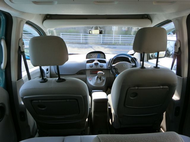 Renault KANGOO 2010-04 4082-18