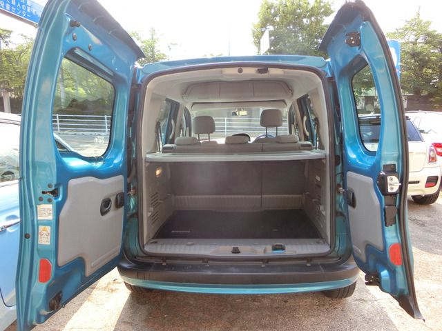 Renault KANGOO 2010-04 4082-15