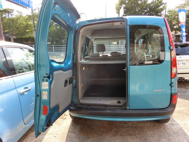 Renault KANGOO 2010-04 4082-14