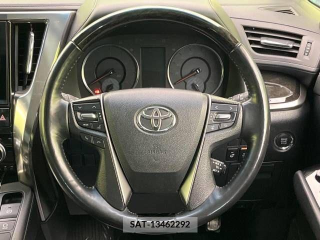 Toyota ALPHARD 2017-09 209826-12