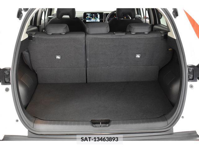 Nissan NOTE 2021-04 365291-3