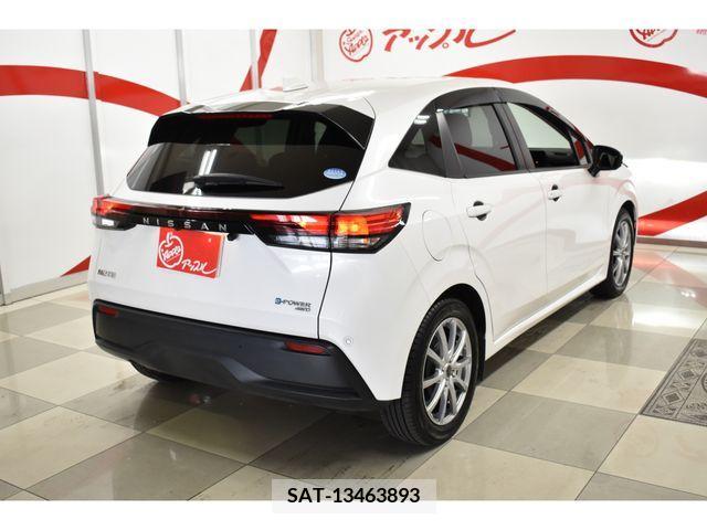 Nissan NOTE 2021-04 365291-29