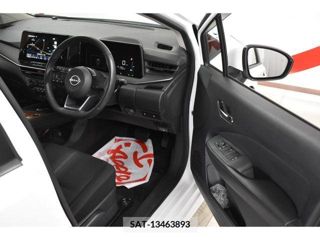 Nissan NOTE 2021-04 365291-10