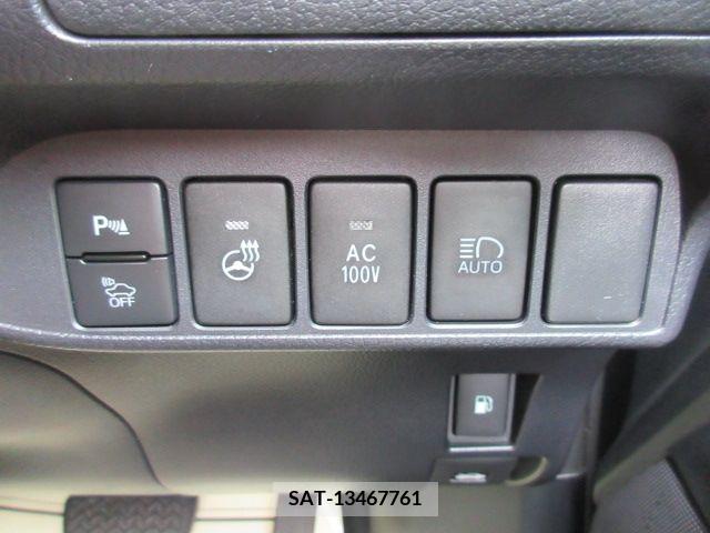 Lexus CT 2019-07 322684-16