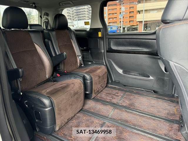 Toyota ALPHARD 2014-02 299957-16