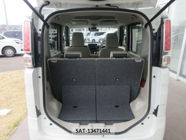 Suzuki SPACIA 2018-10 285530-8