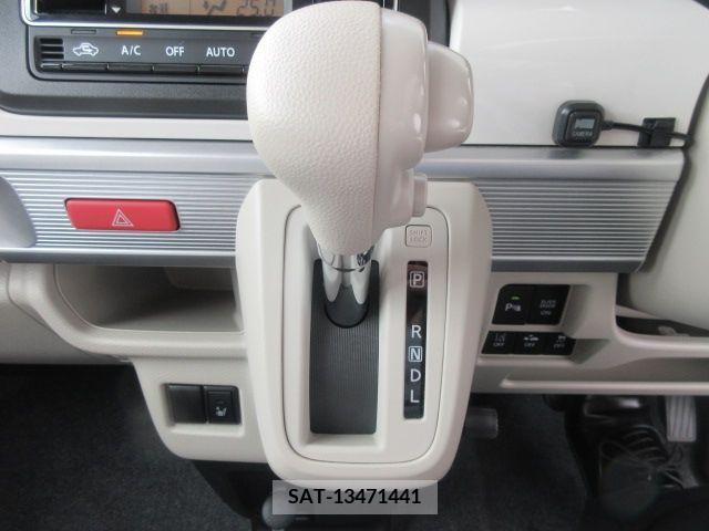 Suzuki SPACIA 2018-10 285530-15
