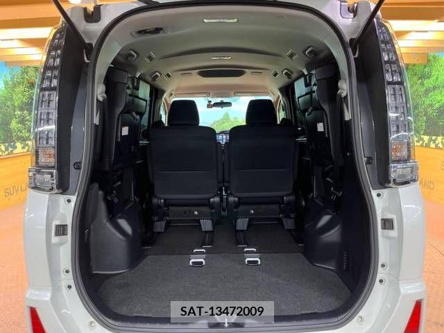 Toyota VOXY 2015-04 336011-13