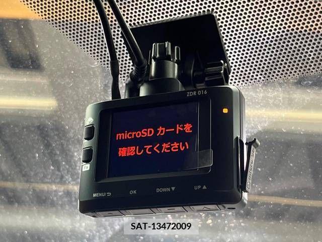 Toyota VOXY 2015-04 336011-9